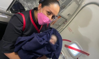 Una mujer da a luz en pleno vuelo de CDMX a Ciudad Juárez