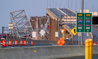 Vista del puente Francis Scott Key parcialmente derrumbado después de que un carguero chocara contra uno de sus pilares en Baltimore, Maryland, EE. UU., este 26 de marzo. EFE/EPA/Shawn Thew