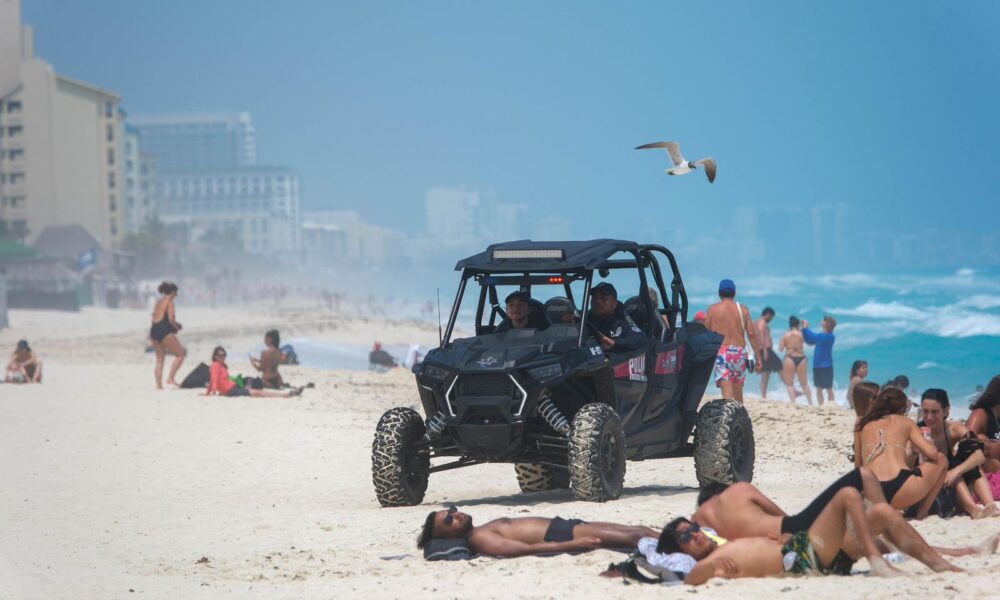 Brindan atención a visitantes y turistas durante Operativo Semana Santa Segura