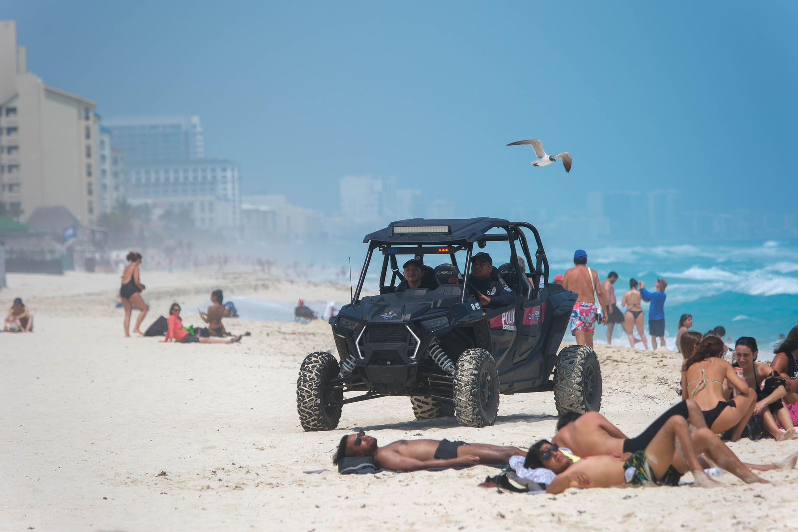 Brindan atención a visitantes y turistas durante Operativo Semana Santa Segura