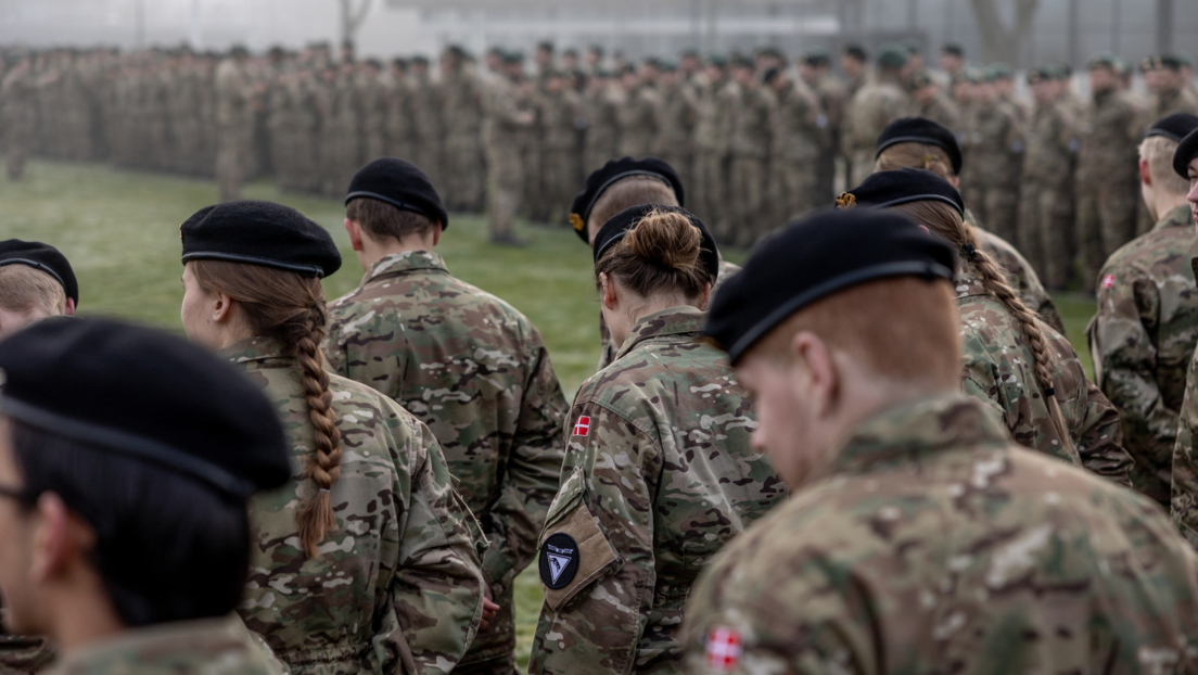 Dinamarca alistará a mujeres en el Ejército Facebook / Forsvaret