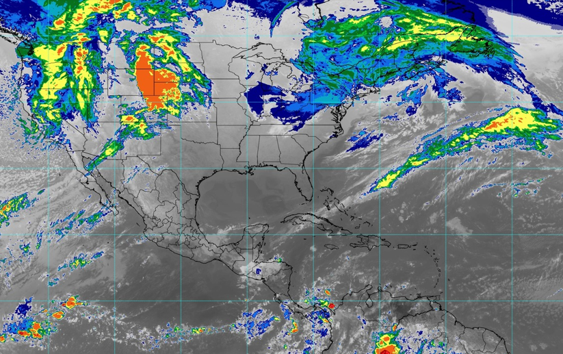 Ambiente caluroso y lluvias para Quintana Roo