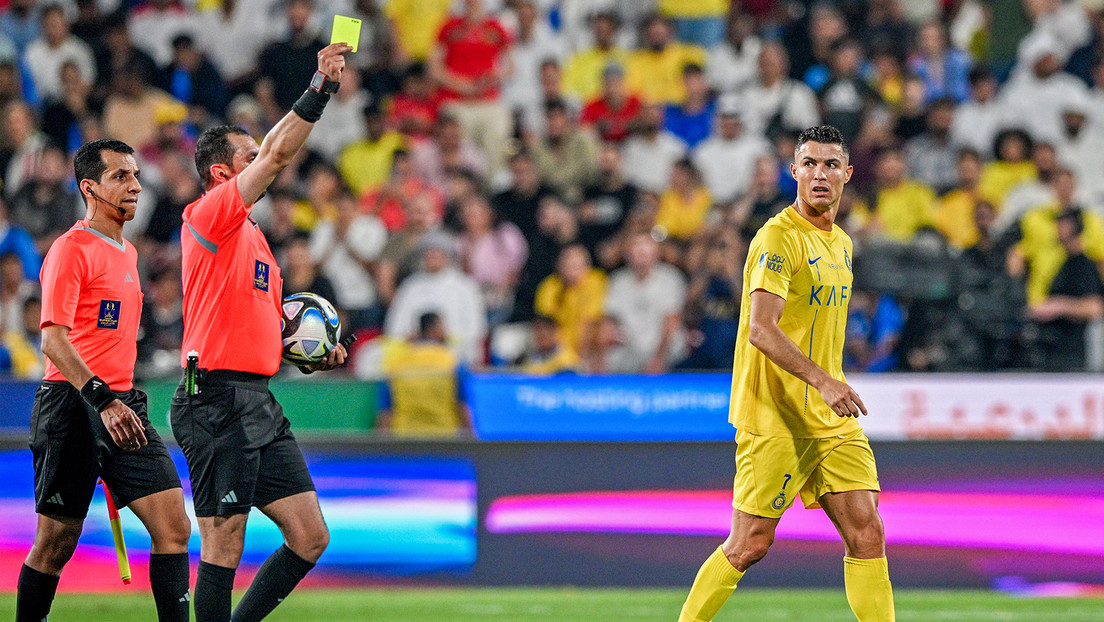 Cristiano Ronaldo de Al-Nassr durante el partido de la semifinal de la Supercopa de Arabia Saudita contra Al-Hilal, el 8 de abril de 2024. Waleed Zein / Anadolu / AP