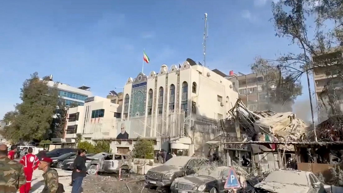 El edificio de la Embajada iraní en Damasco. RT