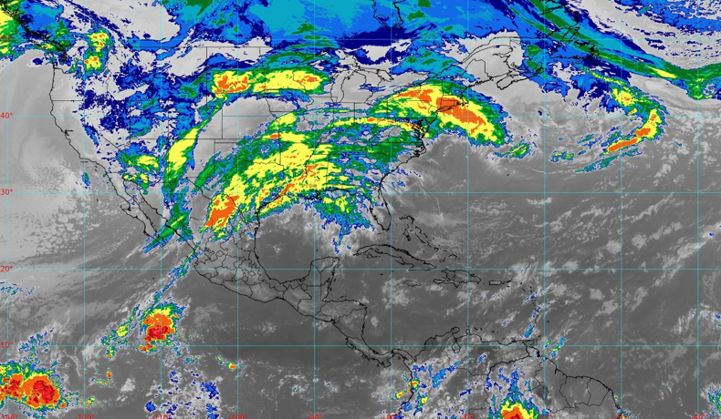 Lluvias aisladas y ambiente caluroso para Quintana Roo