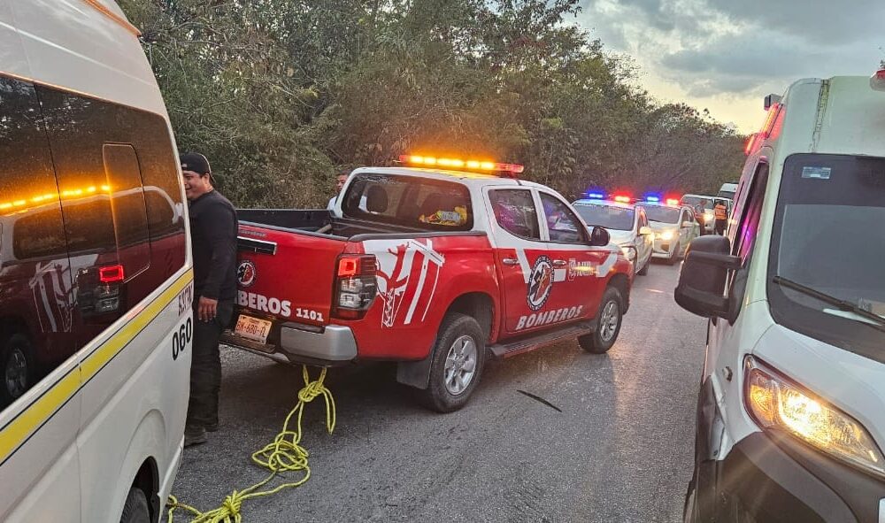 Un muerto y varios lesionados por encontronazo en Puerto Morelos