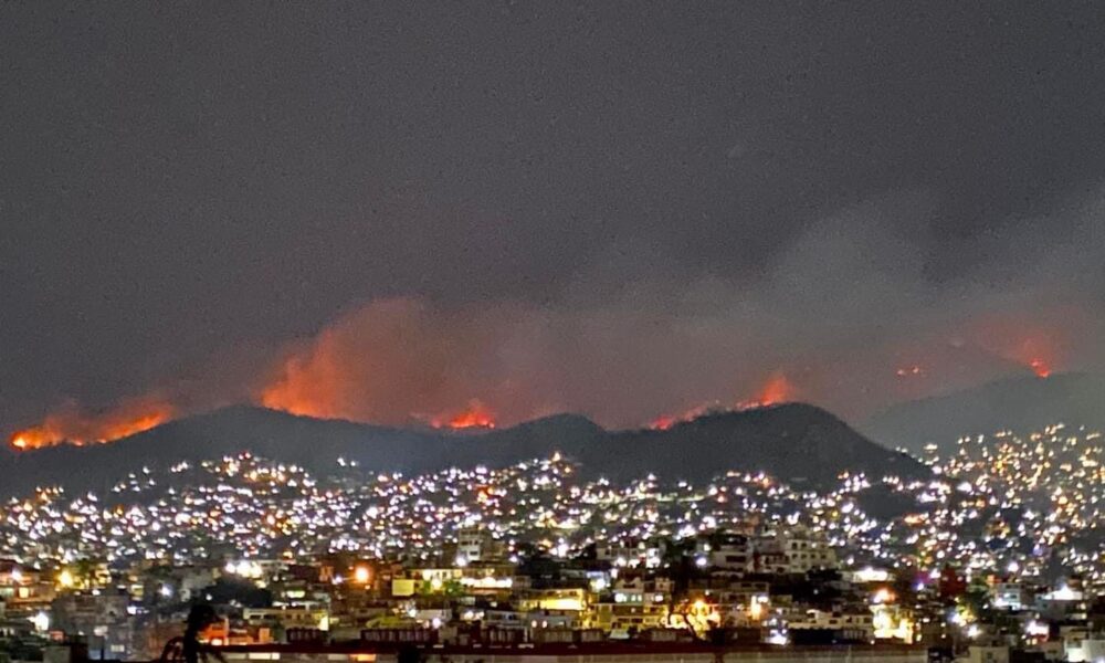 Por incendios forestales, suspenden clases en Acapulco y Chilpancingo