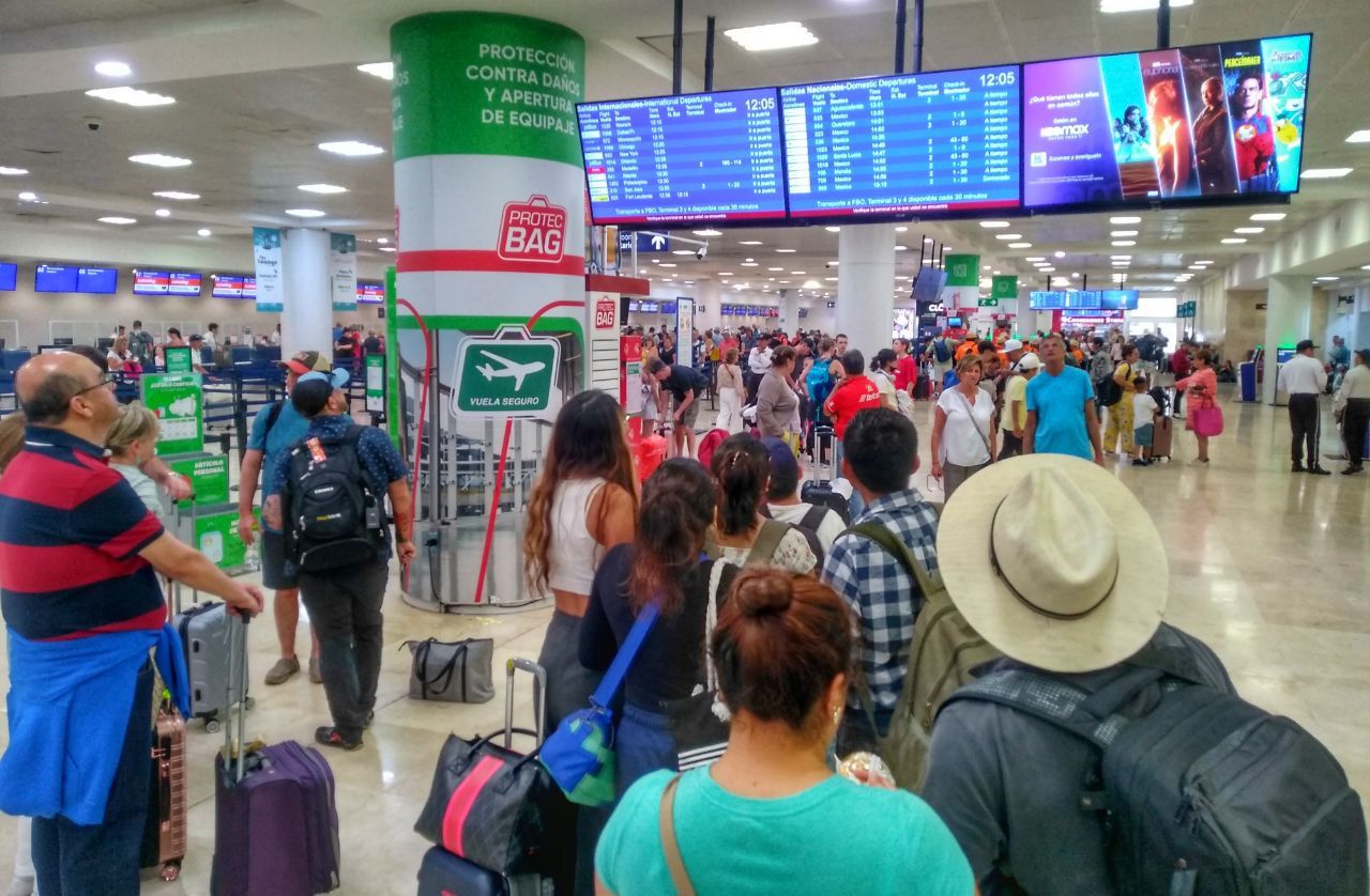 Urge atender la movilidad en aeropuerto de Tulum