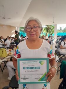 Fátima Cauich, la primer enfermera de Playa del Carmen.