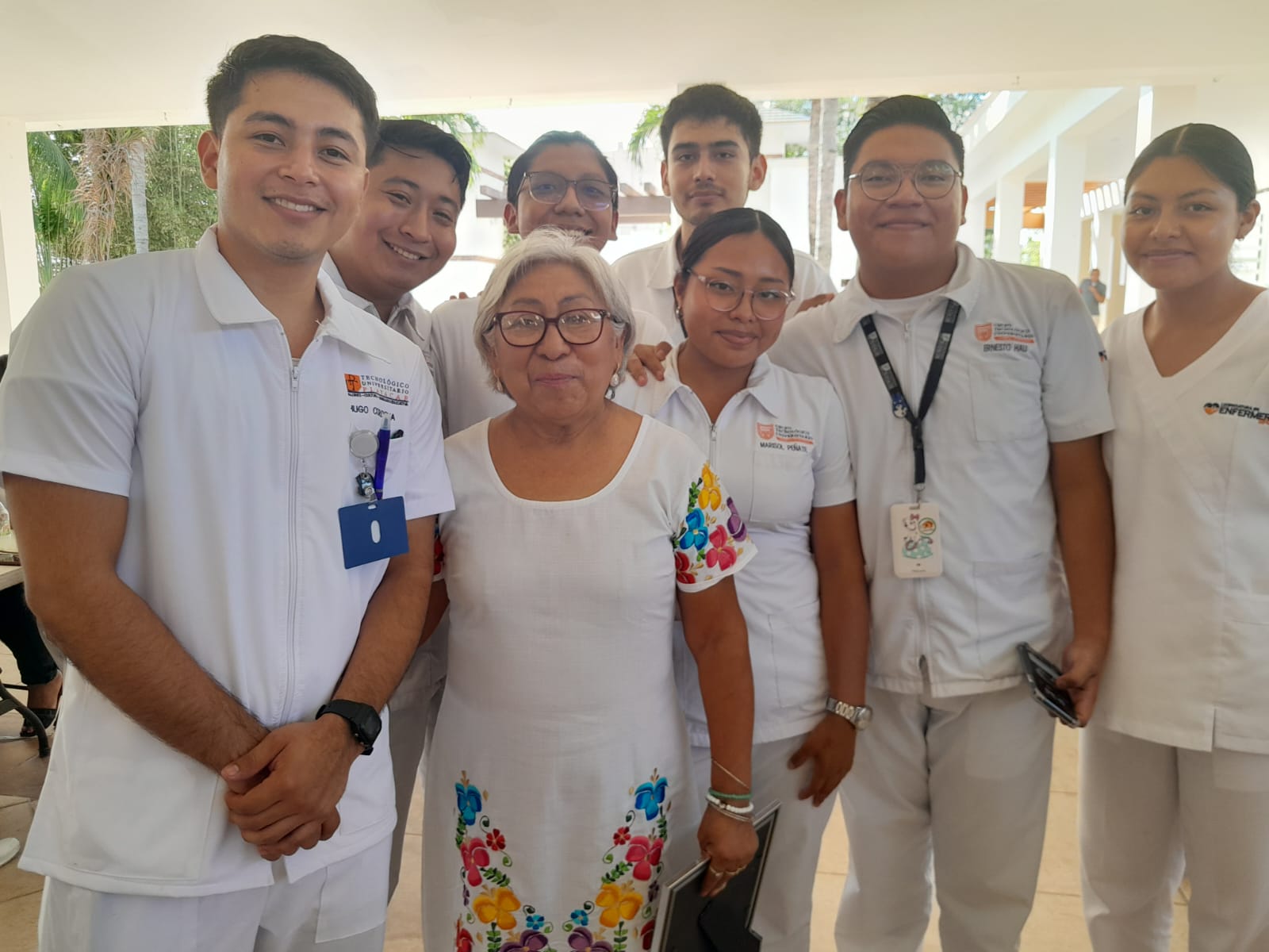 Reconocen labor del personal de enfermería en Playa del Carmen