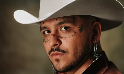 Christian Nodal, Cazzu, Ángela Aguilar, podcast, Un día una voz, entrevista, disculpas públicas, relación, ruptura, boda espiritual, boda civil, Roma, Morelos, rumores, infidelidad, aclaraciones, abogados, hija, Inti, declaraciones