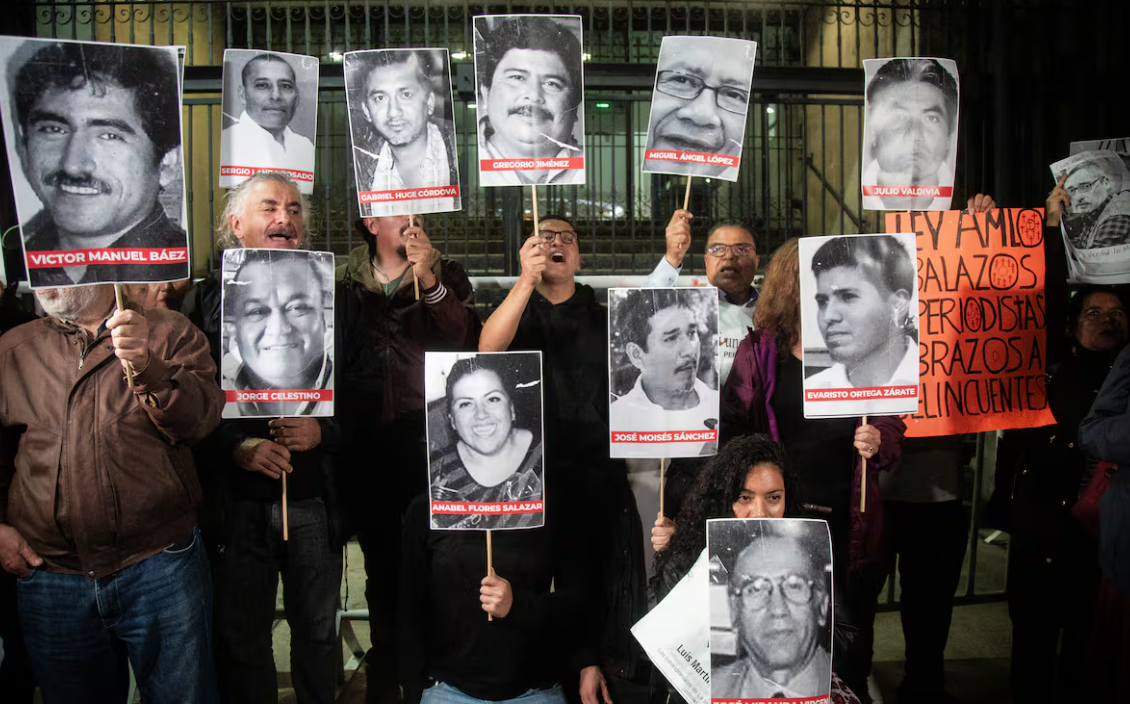 periodistas en México