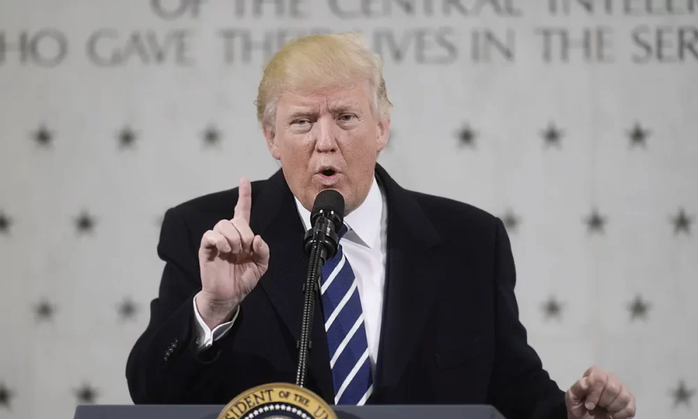 Trump autoriza operaciones encubiertas de la CIA en Venezuela