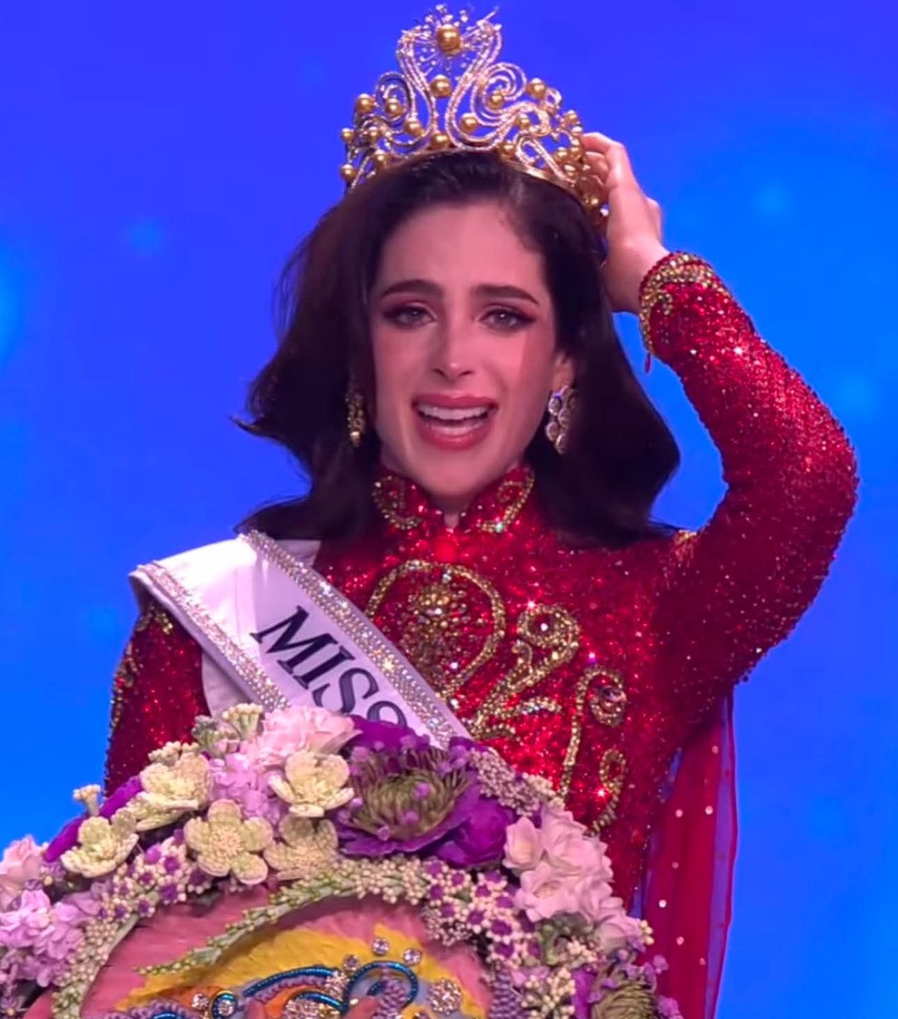 Fátima Bosch triunfa como la nueva Miss Universo 2025