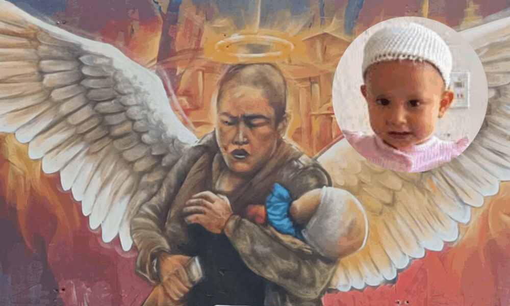 Collage de un mural que muestra a Alicia Matías Teodoro con alas cargando a su nieta Jazlyn Azuleth durante la explosión del Puente de la Concordia, junto a una foto reciente de la bebé.