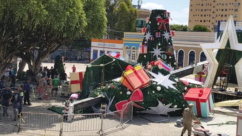 Tragedia por árbol de Navidad en Manaos, Brasil