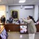 Madre irrumpe en el Congreso de Hidalgo para denunciar omisiones en casos de violencia vicaria y homicidio.