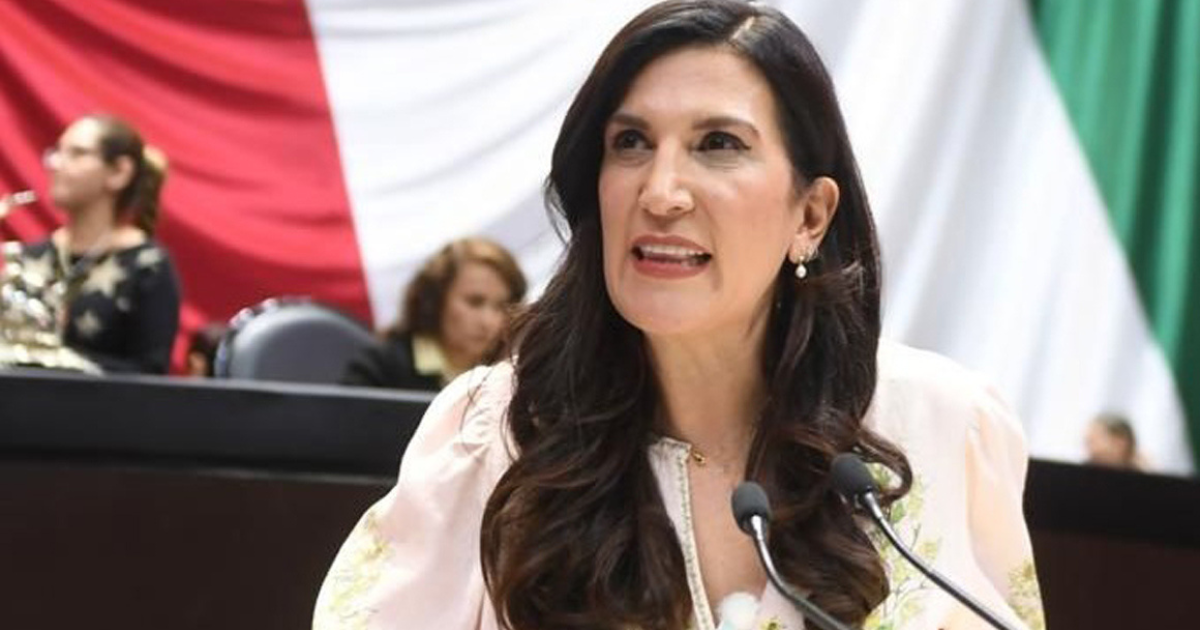 Kenia López Rabadán durante una intervención en la Cámara de Diputados.