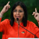 Delcy Rodríguez durante un acto oficial en Caracas tras asumir como presidenta encargada de Venezuela