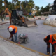 Obra en la avenida Rueda Medina de Isla Mujeres con trabajos de pavimentación y cierre vial en la zona Centro