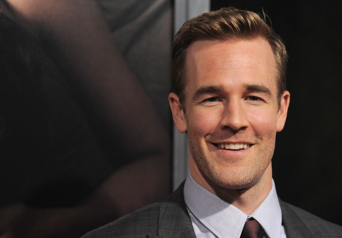 Muere James Van Dek Beek