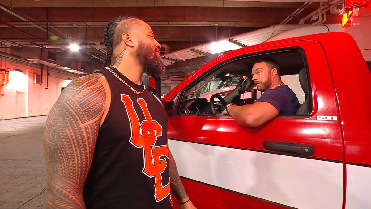 Caos en RAW: LA Knight se lleva a Heyman