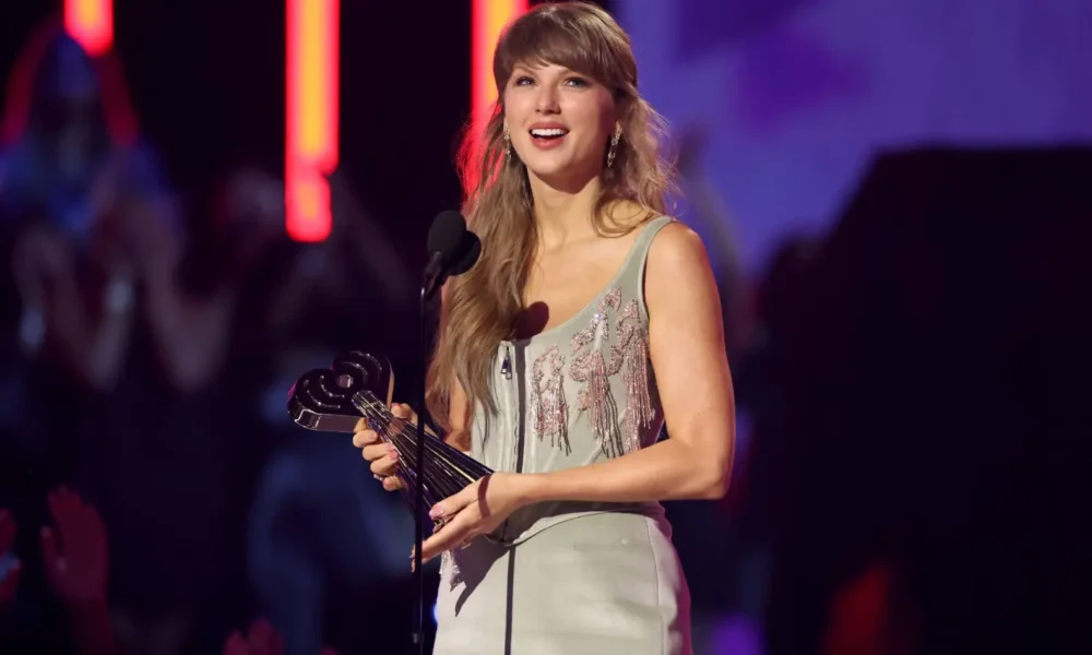 Taylor Swift iHeartRadio Awards