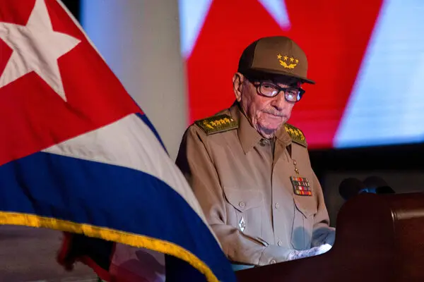 Raul castro acusado