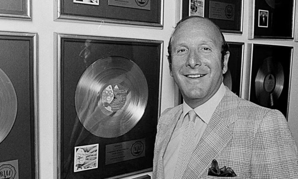 Clive Davis muere con 94 años