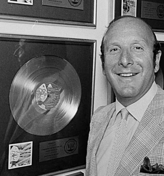 Clive Davis muere con 94 años