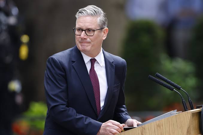 Keir Starmer dimite como primer ministro de Reino Unido