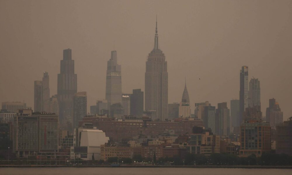 New York en alerta: cubre humo