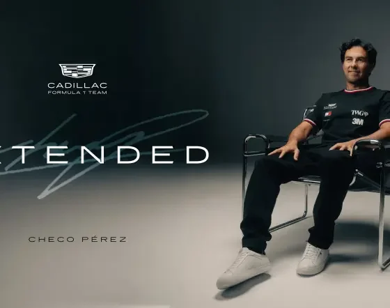 Checo Perez Extiende Cadillac
