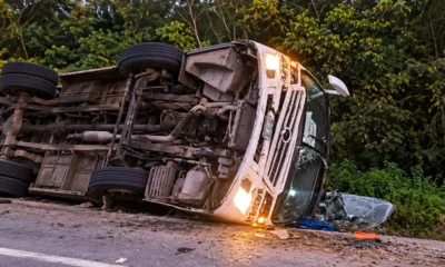 volcadura autobús personal tulum
